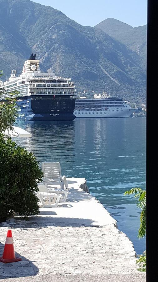 Apartments Ponta Kotor Exterior photo